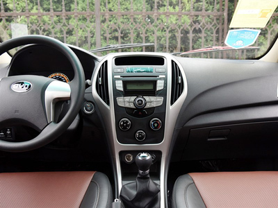 比亚迪F3--舒适型